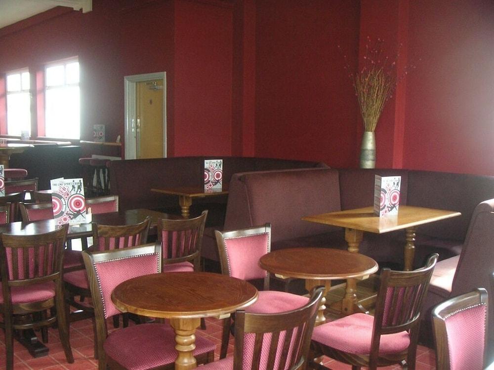 The Bridge Hotel Скънторп Екстериор снимка